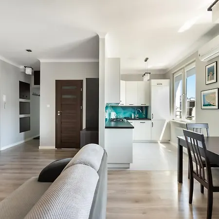 Park Praski Comfy By Bookinghost ורשה